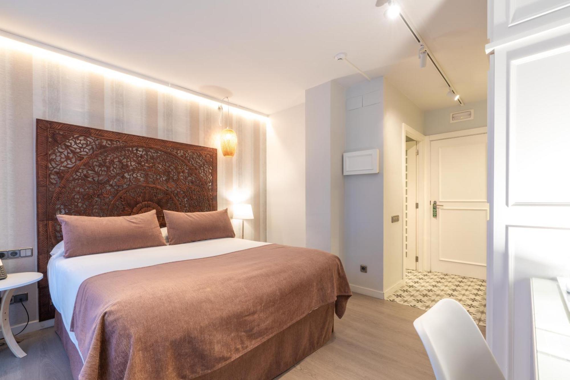 Serennia Fira Gran Via Exclusive Rooms L'Hospitalet de Llobregat Luaran gambar