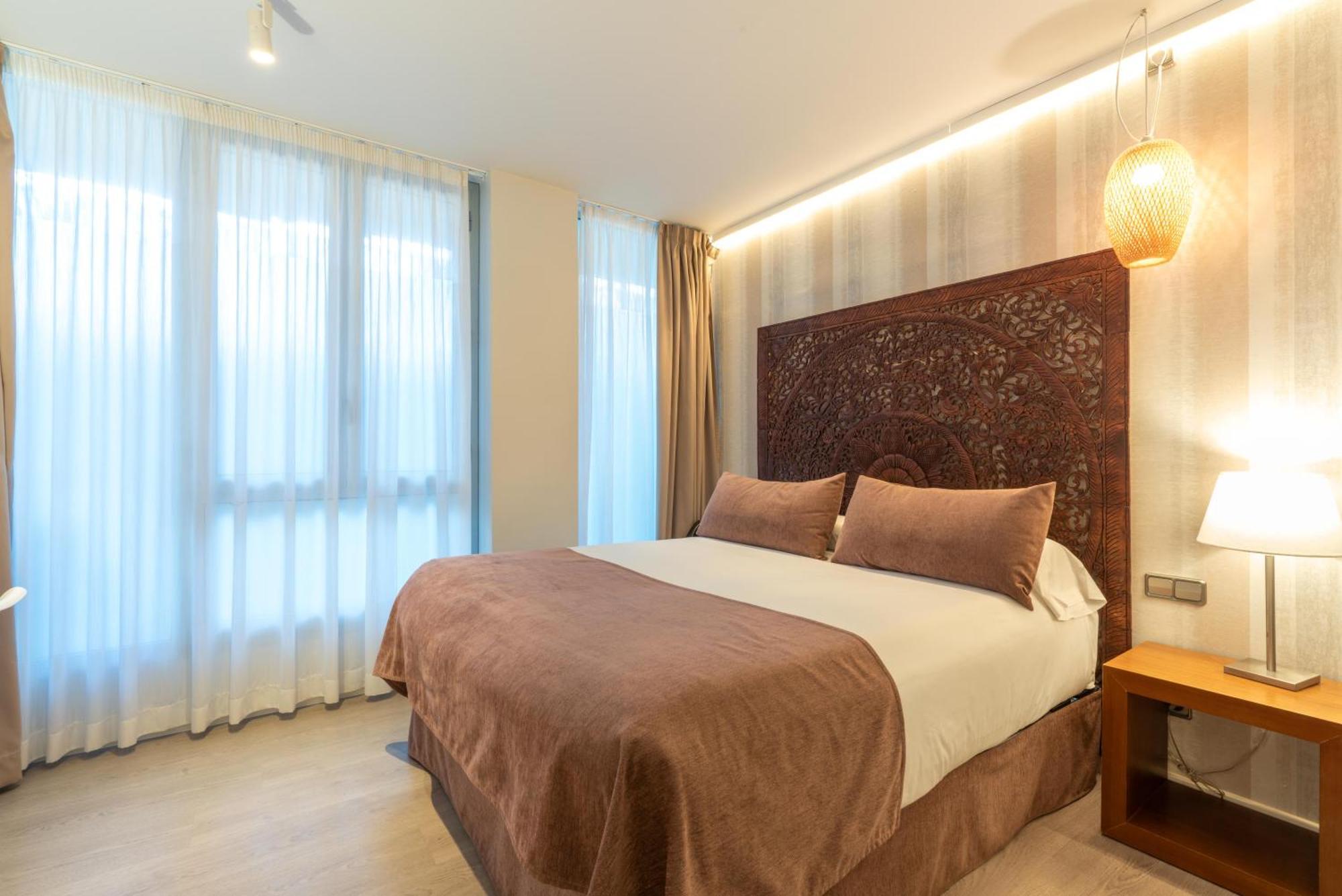 Serennia Fira Gran Via Exclusive Rooms L'Hospitalet de Llobregat Luaran gambar